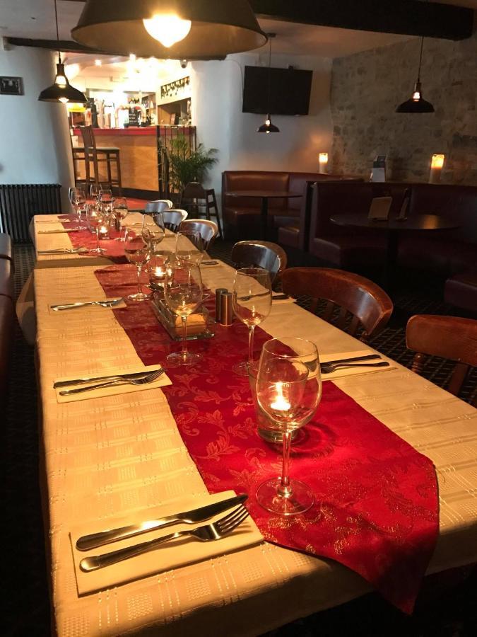 The Portcullis Hotel Chipping Sodbury Eksteriør bilde