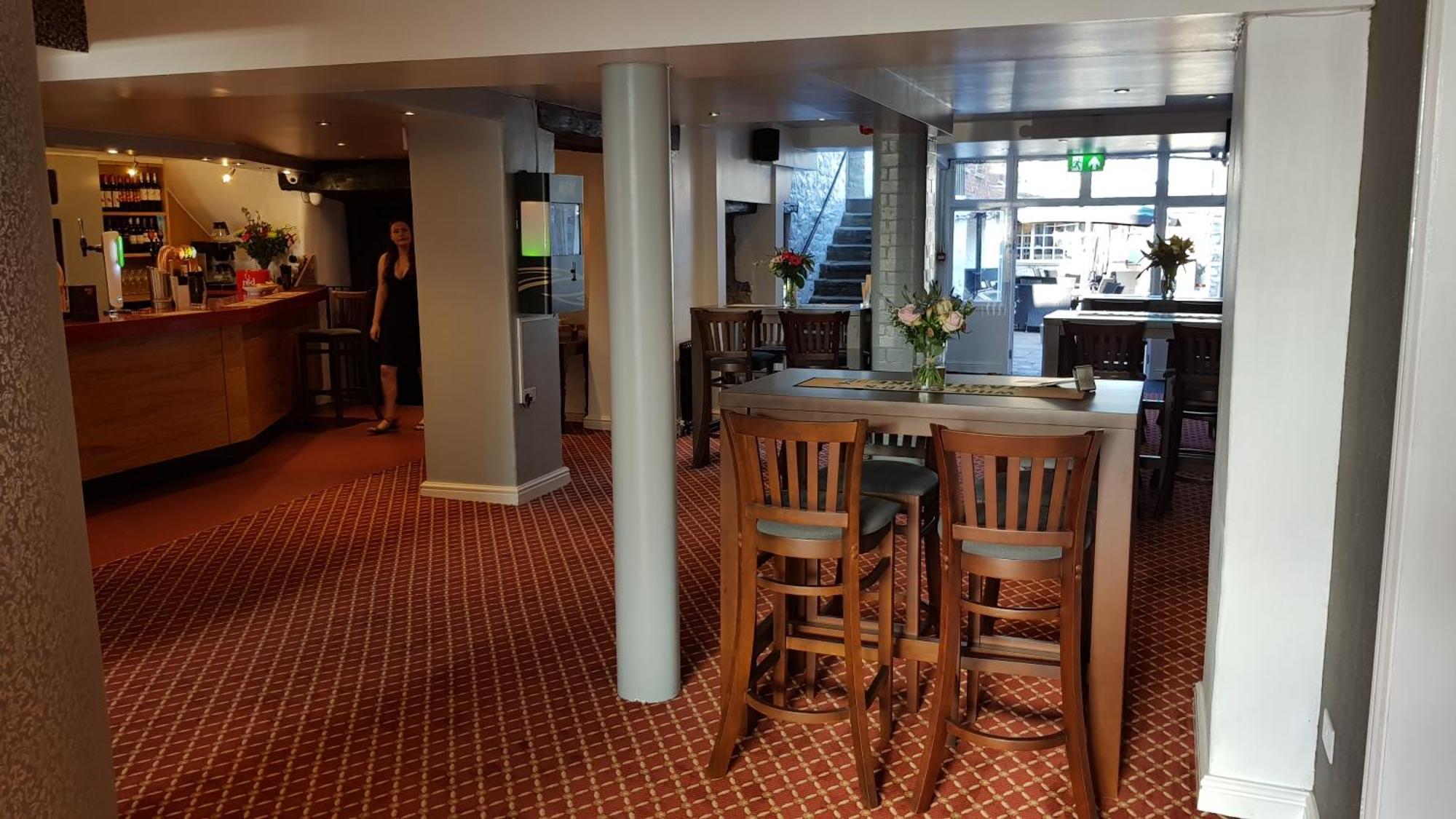 The Portcullis Hotel Chipping Sodbury Eksteriør bilde