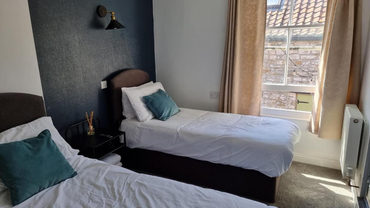 The Portcullis Hotel Chipping Sodbury Eksteriør bilde